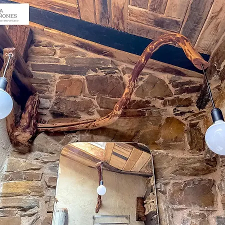 Casa Quinones - Apartamento Con Dos Espacios Navia de Suarna