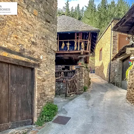 Casa Quinones - Apartamento Con Dos Espacios Navia de Suarna